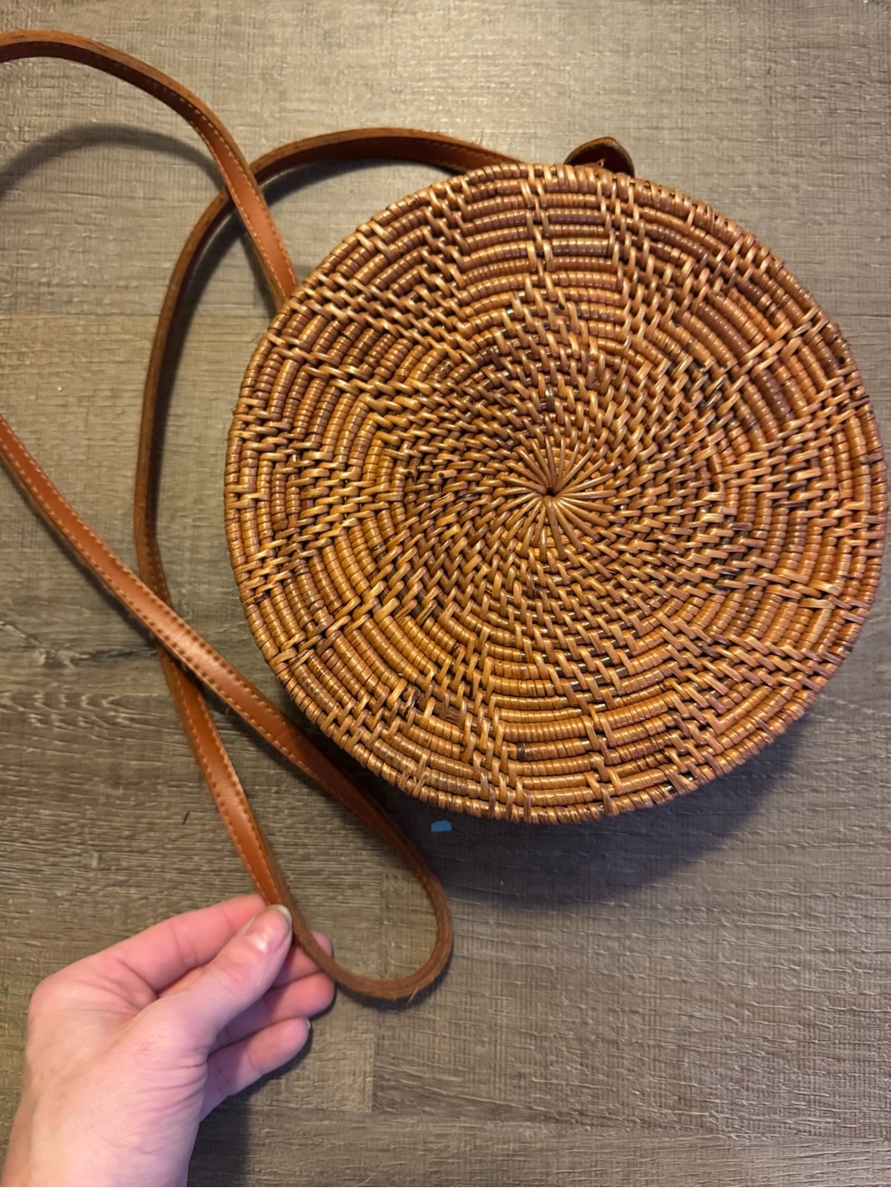 Round Woven Crossbody Bag in Brown